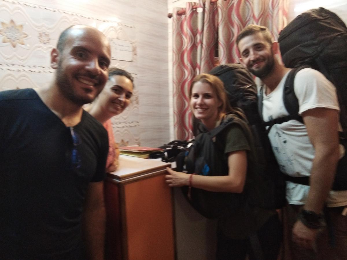 Kashi Annapurna Guest House Varanasi Ngoại thất bức ảnh