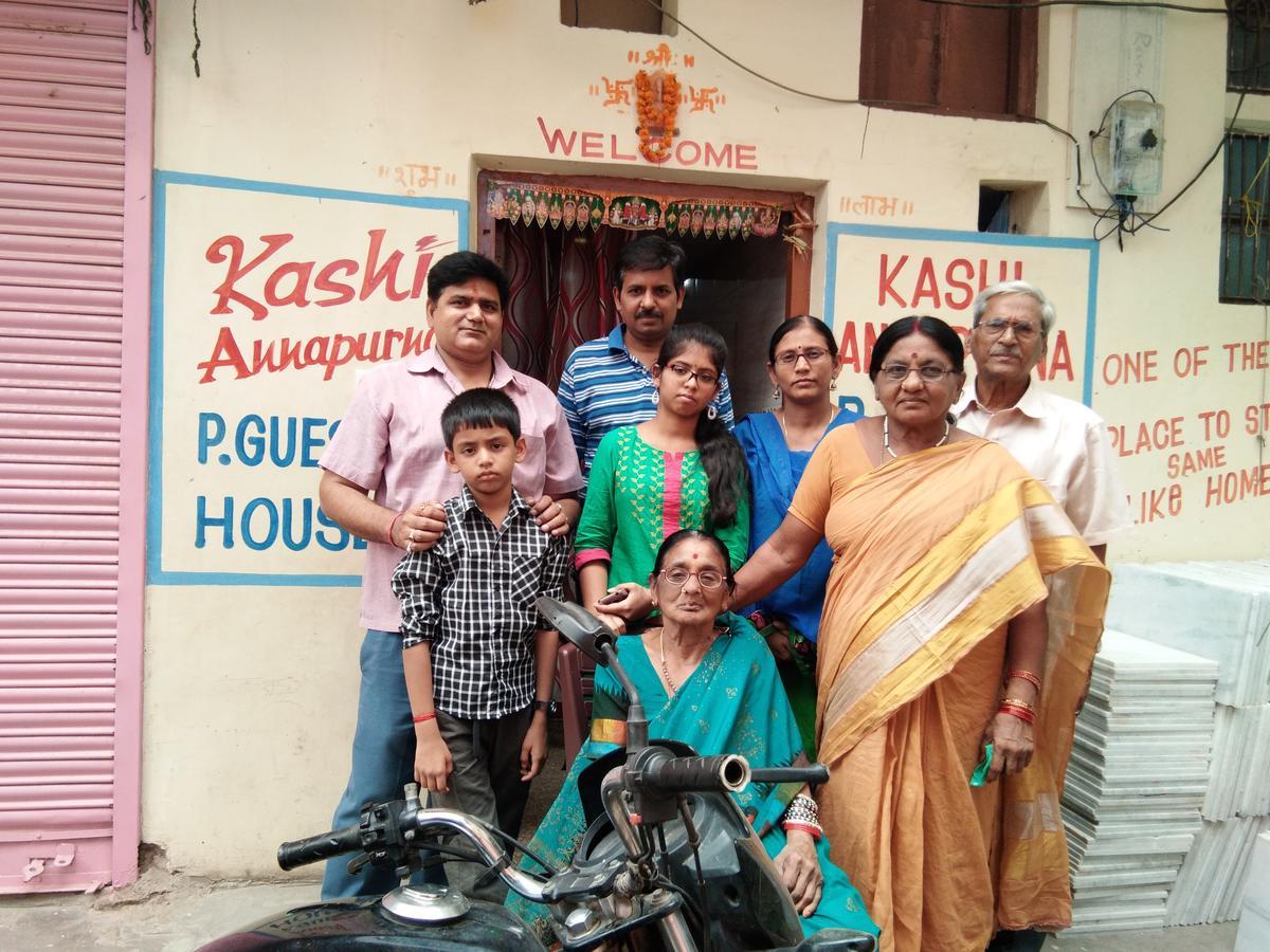 Kashi Annapurna Guest House Varanasi Ngoại thất bức ảnh